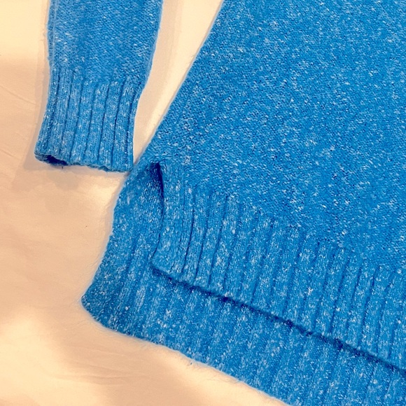 Gorgeous Blue Mock Neck Sweater - Picture 2 of 3